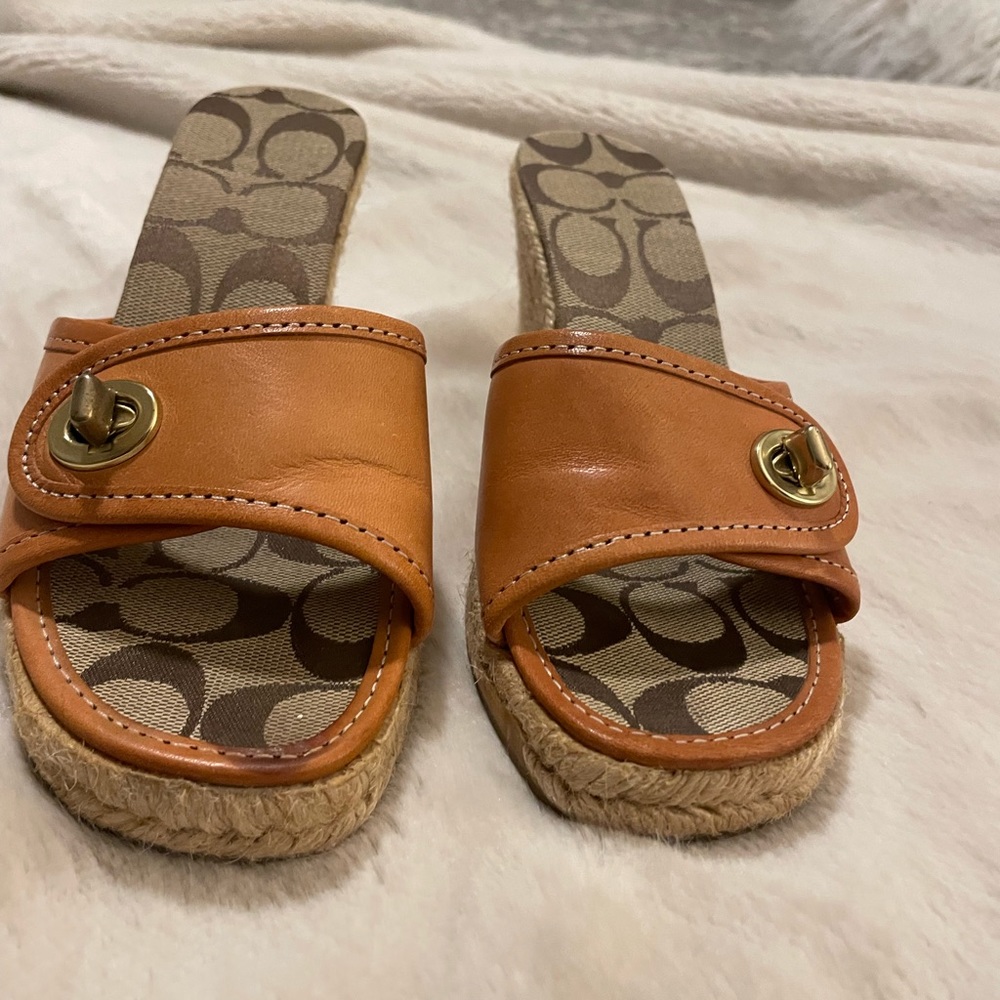 Coach wedges. Brand new vintage - Picture 5 of 6